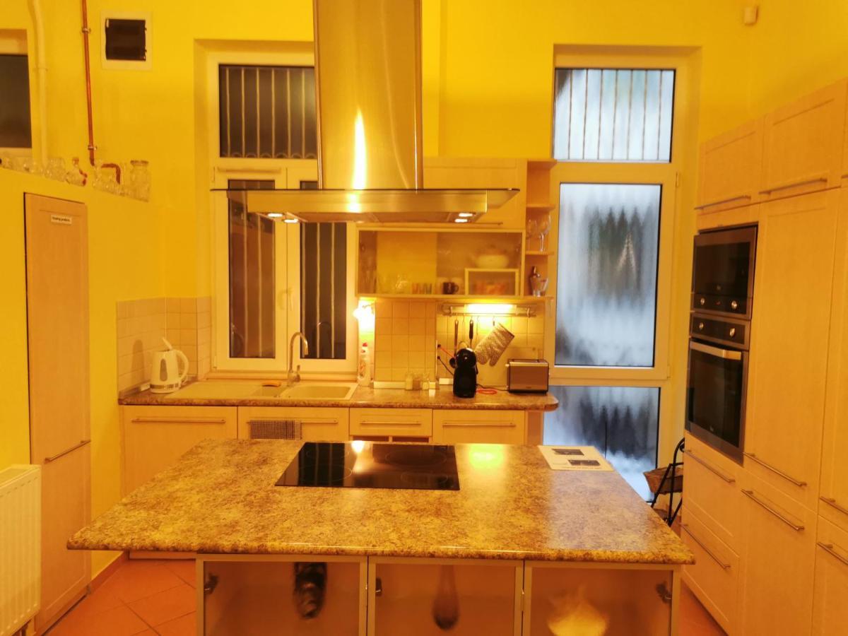 Corvin City Center Kisfaludy Apartman Apartment Будапеща Екстериор снимка